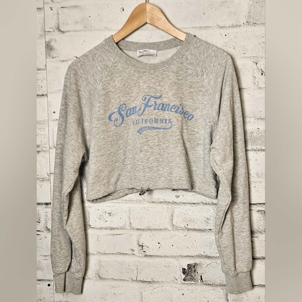 Bershka Gray Cropped San Francisco Graphic Sweatshirt Women’s M